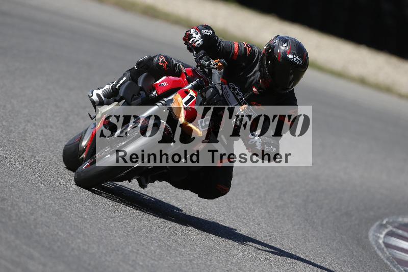 /22 06.07.2026  Pluess Moto Sport ADR/Einsteiger/19